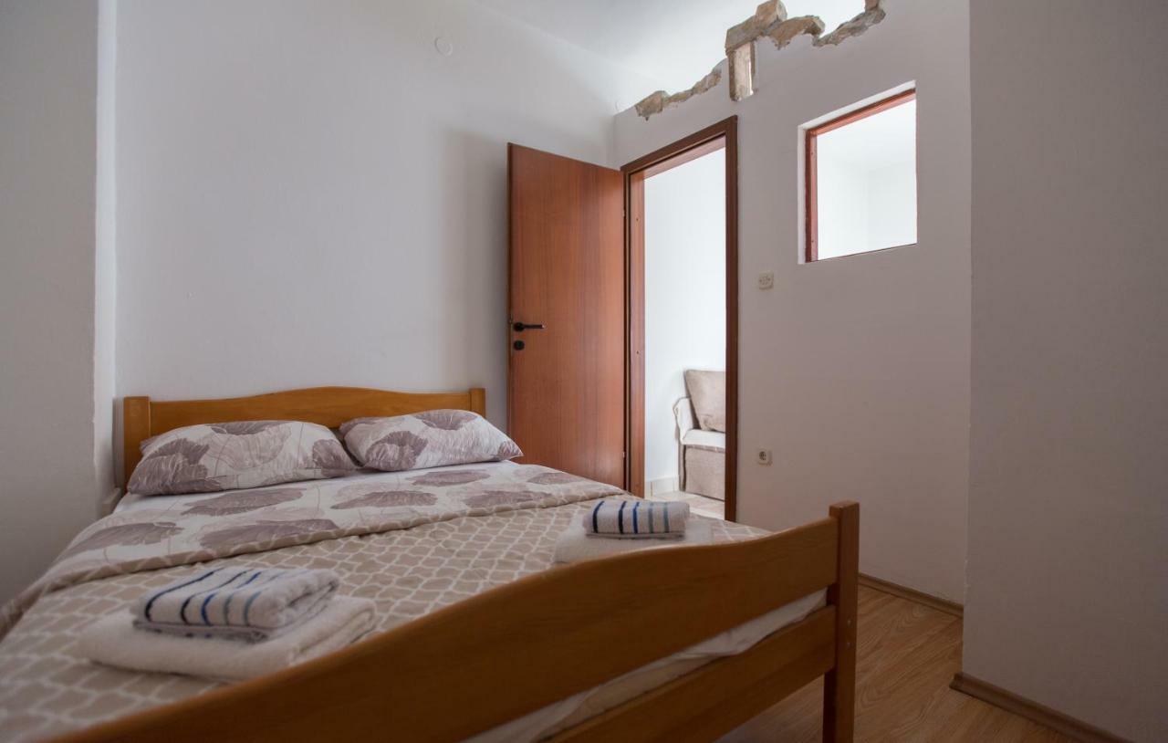 Studio Apartment By The Sea Šibenik Exterior foto